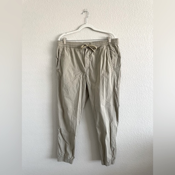 Zara elastic waist khaki joggers - Picture 1 of 6